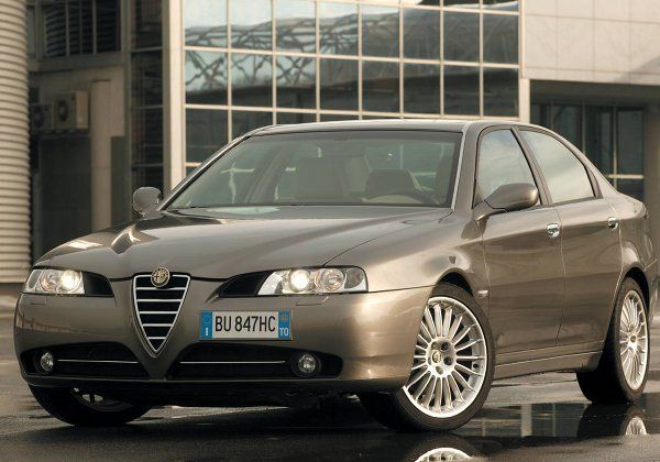 Alfa Romeo 166 - каталог автомобилей