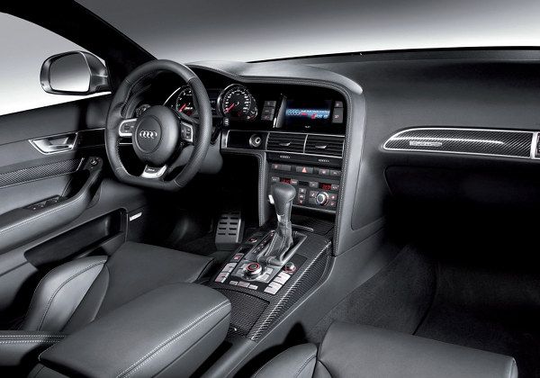 Audi RS6 -  