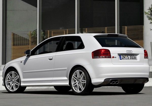 Audi S3 -  