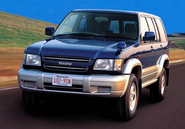 Isuzu Bighorn - каталог автомобилей
