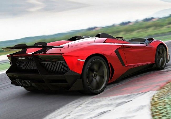 Lamborghini Aventador J - -