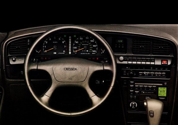 Toyota Cressida - каталог автомобилей