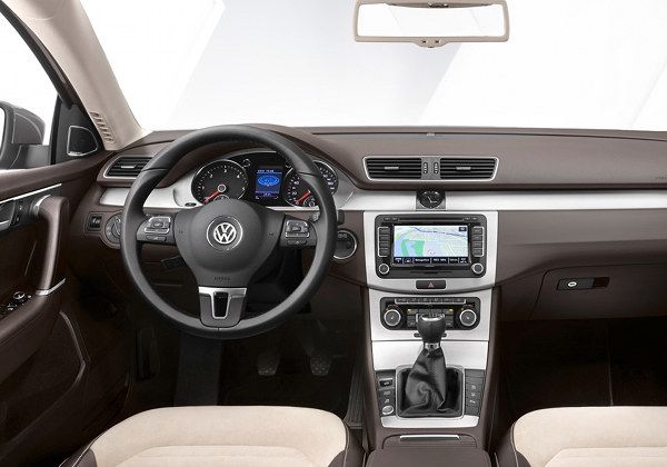 Volkswagen Passat - цена, комплектации