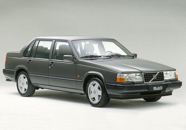 Volvo 940 -  
