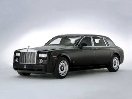 Rolls-Royce Phantom. Цена автомобиля