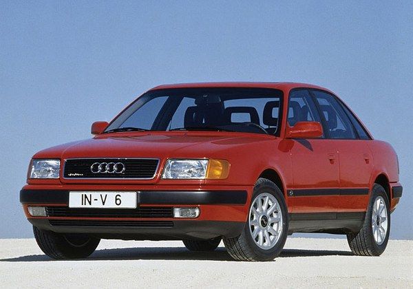Audi 100 - каталог автомобилей
