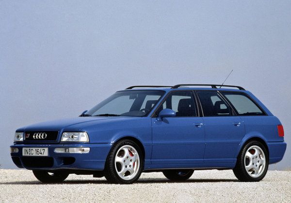 Audi RS2 - каталог автомобилей