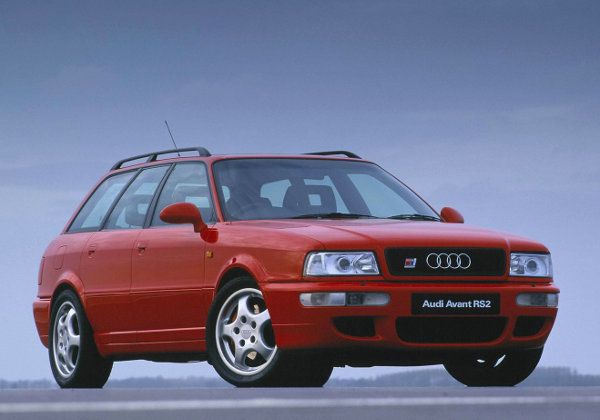 Audi RS2 - каталог автомобилей