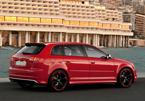 Audi RS3 - каталог автомобилей