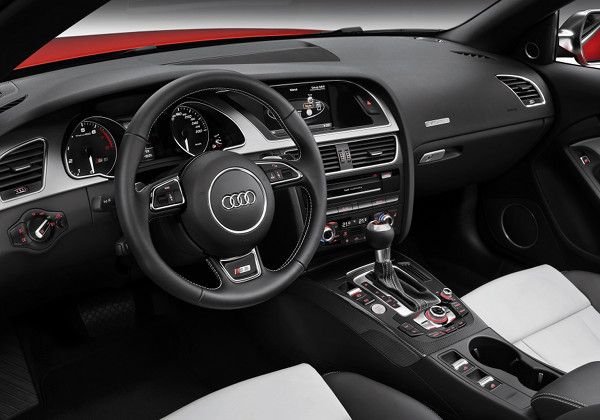 Audi S5 Cabriolet - каталог автомобилей
