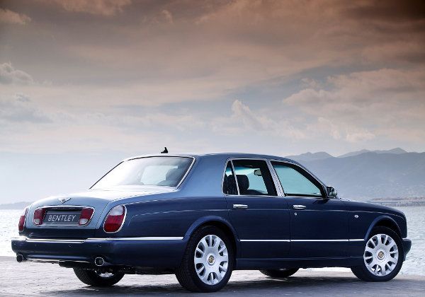 Bentley Arnage - каталог автомобилей
