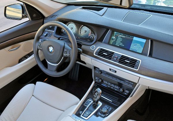 BMW 5 Gran Turismo - цена, комплектации