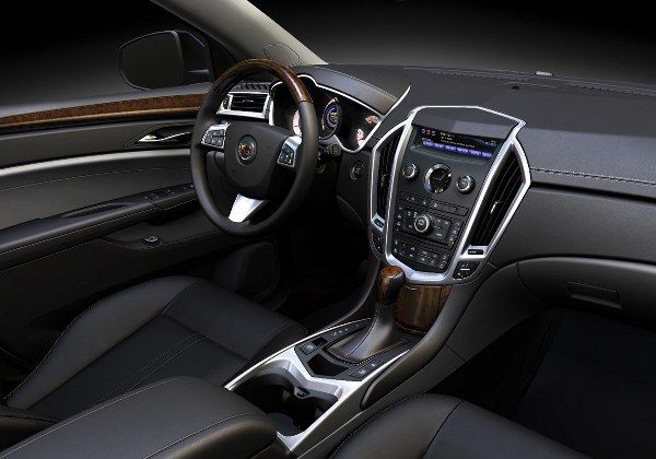 Cadillac SRX - цена, комплектации