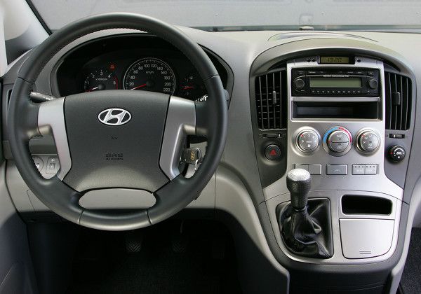 Hyundai H-1 - цена, комплектации