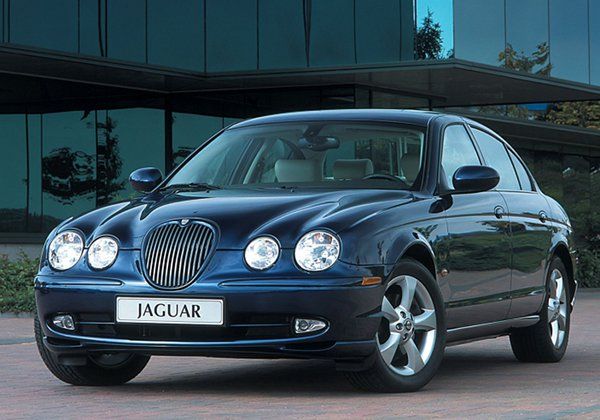 Jaguar S-Type - каталог автомобилей