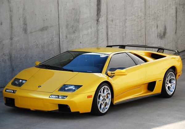 Lamborghini Diablo - каталог автомобилей