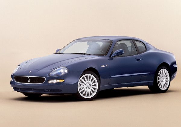 Maserati Coupe - каталог автомобилей