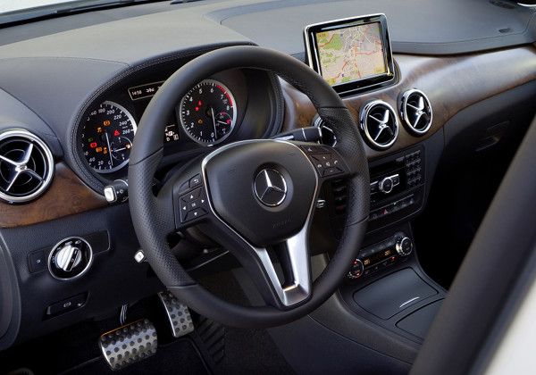 Mercedes-Benz B-класс - цена, комплектации