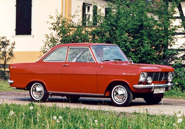 Opel Kadett - каталог автомобилей