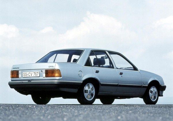 Opel Rekord - каталог автомобилей