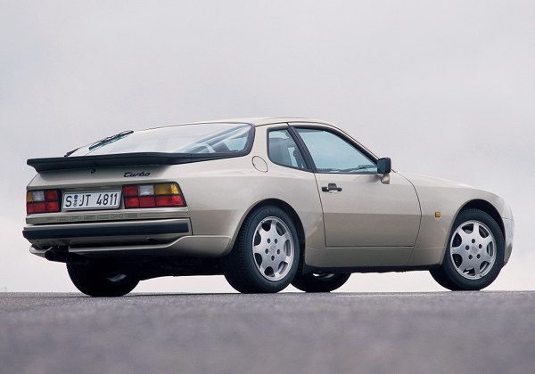 Porsche 944 - каталог автомобилей