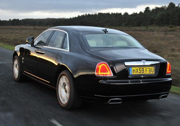 Rolls-Royce Ghost - цена, комплектации