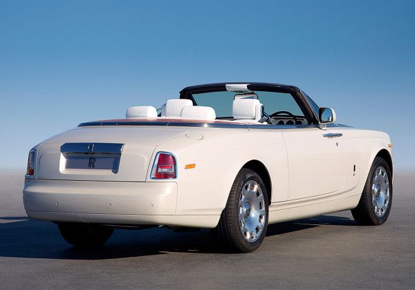 Rolls-Royce Phantom Drophead Coupe - , 