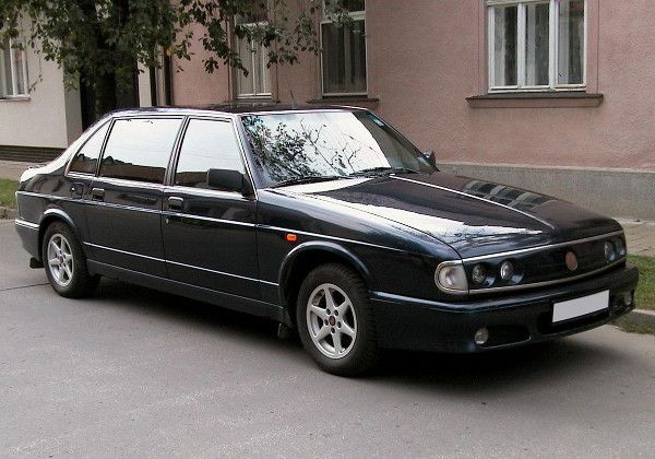 Tatra T700 - каталог автомобилей