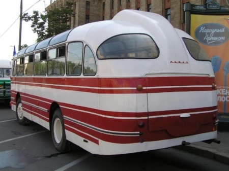 Лаз 695 – знаменитый автобус